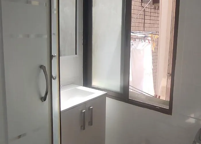 Bilbao Habitaciones * ビルバオ